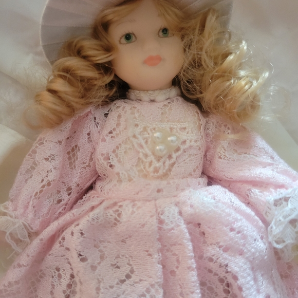 Pretty In Pink & Lace Porcelain Doll - Picture 6 of 9
